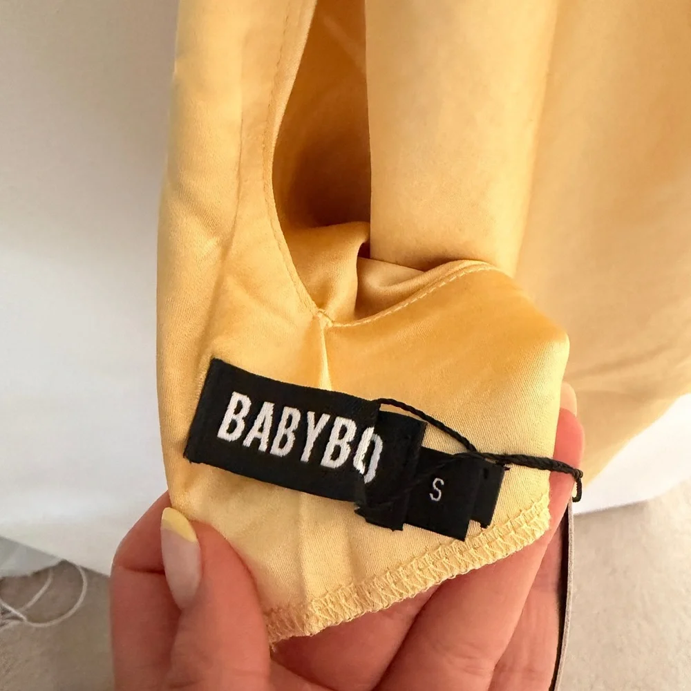 Sleek Yellow Satin Maxi Slip Dress with High Slit (Isobel Maxi Dress) - Picture 4 of 4